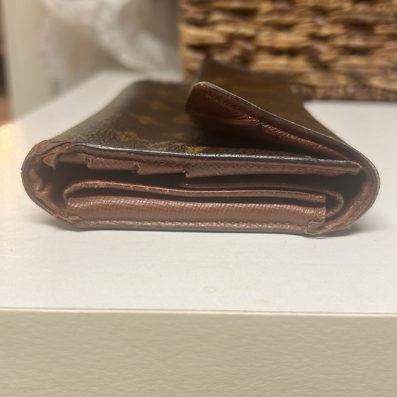 💃Authentic Louis Vuitton Wallet/ Please see pictures - Picture 5 of 11